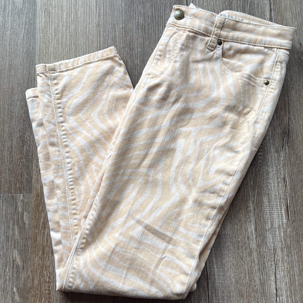 New York‎ & Company Skinny and Low Rise Zebra Print Pants